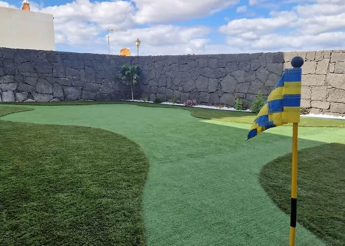 Vv Mapaluca Minigolf By Hh וילה